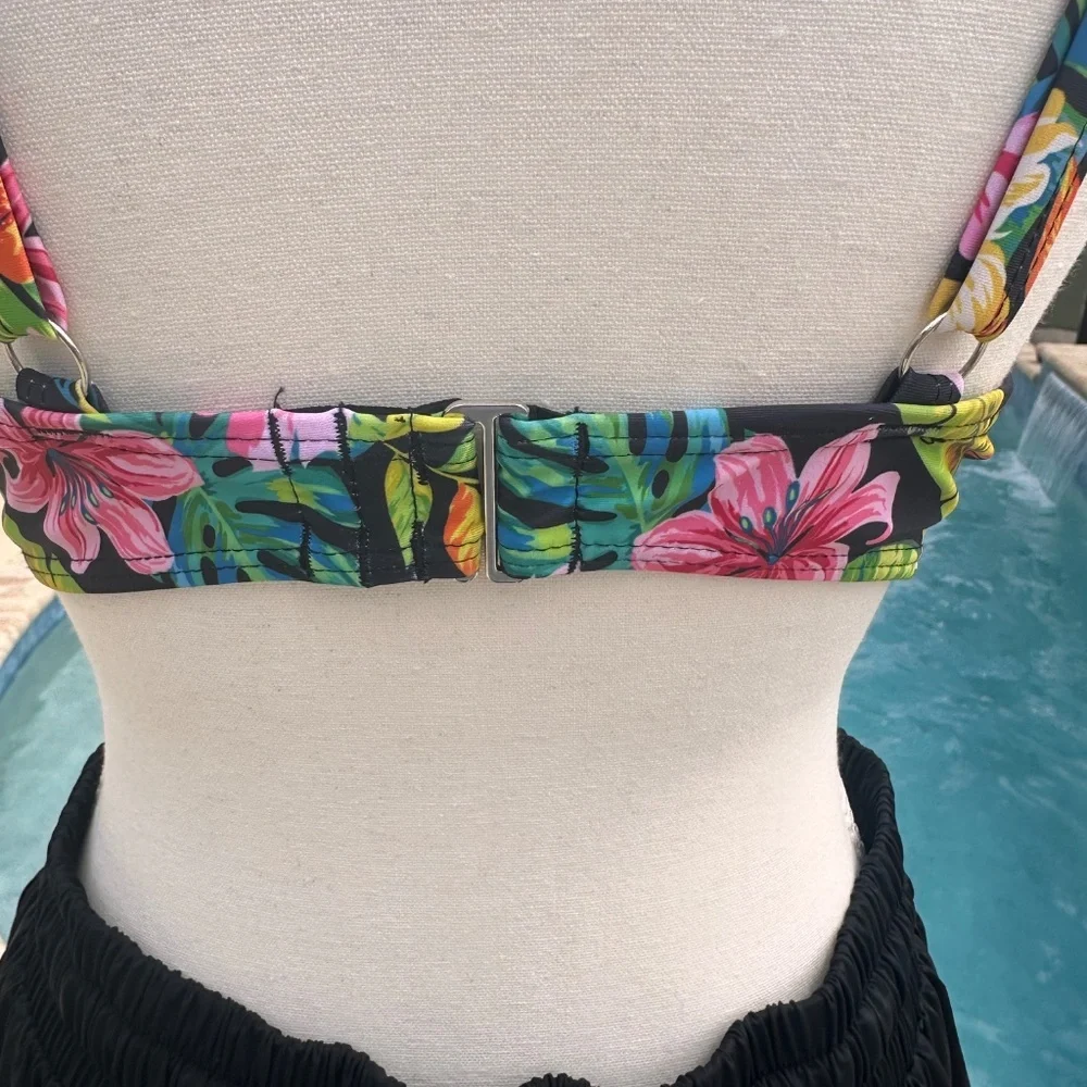 Aqua Eve, Underwire Push Up Bikini Top W/ Butterfly Swim Skorts, Size L - Picture 5 of 13